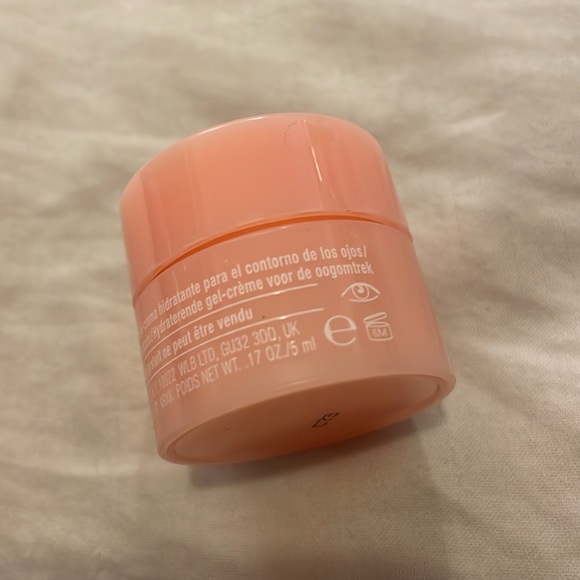 Clinique All about Eyes, reduces circles and puff gel cream - Picture 3 of 3